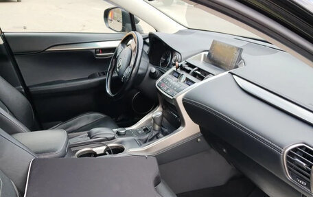 Lexus NX I, 2015 год, 2 950 000 рублей, 8 фотография