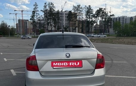 Skoda Rapid I, 2014 год, 1 100 000 рублей, 5 фотография