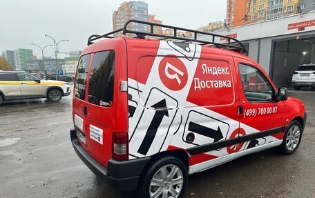 Peugeot Partner II рестайлинг 2, 2010 год, 600 000 рублей, 3 фотография
