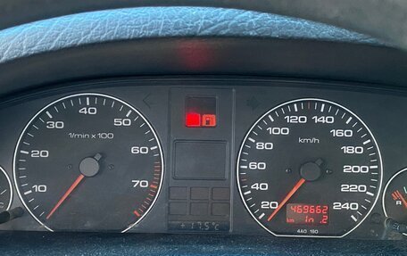 Audi A6, 1995 год, 320 000 рублей, 12 фотография