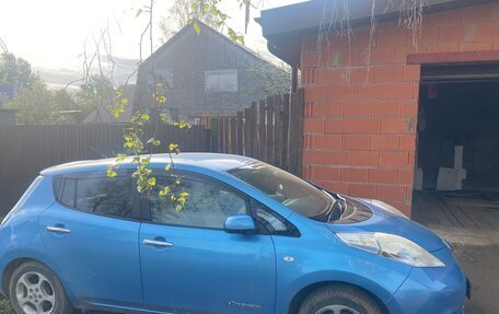 Nissan Leaf I, 2011 год, 420 000 рублей, 3 фотография