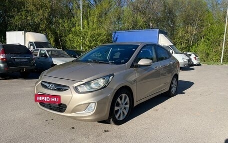 Hyundai Solaris II рестайлинг, 2011 год, 665 000 рублей, 2 фотография