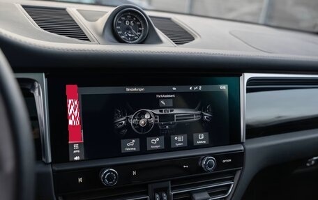 Porsche Macan I рестайлинг, 2023 год, 7 959 007 рублей, 32 фотография