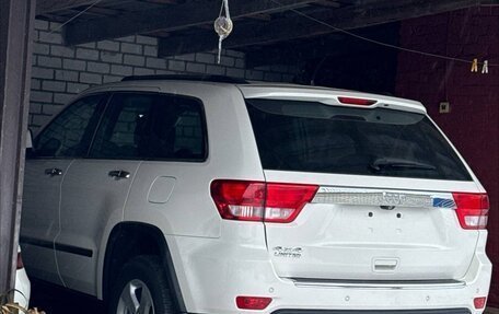 Jeep Grand Cherokee, 2012 год, 2 500 000 рублей, 2 фотография