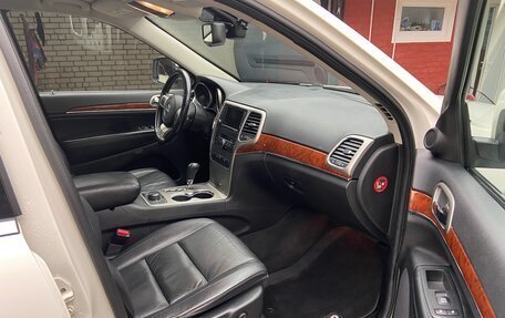 Jeep Grand Cherokee, 2012 год, 2 500 000 рублей, 3 фотография