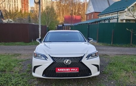 Lexus ES VII, 2019 год, 3 550 000 рублей, 1 фотография