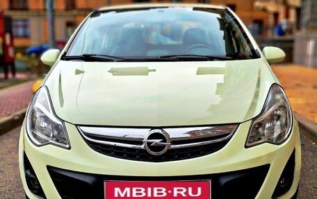 Opel Corsa D, 2012 год, 777 000 рублей, 1 фотография