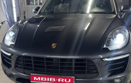 Porsche Macan I рестайлинг, 2018 год, 3 550 000 рублей, 1 фотография