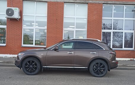 Infiniti FX I, 2006 год, 890 000 рублей, 3 фотография