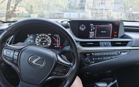 Lexus ES VII, 2019 год, 3 550 000 рублей, 10 фотография