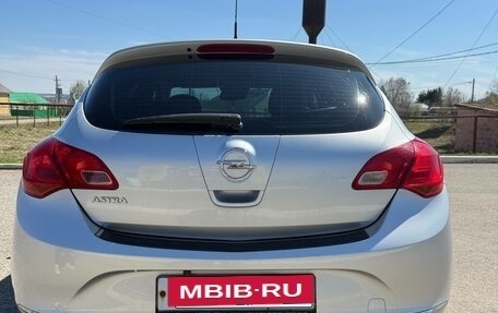 Opel Astra J, 2013 год, 770 000 рублей, 5 фотография