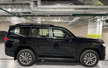 Toyota Land Cruiser, 2026 год, 15 800 000 рублей, 3 фотография