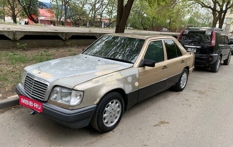 Mercedes-Benz W124, 1985 год, 185 000 рублей, 2 фотография