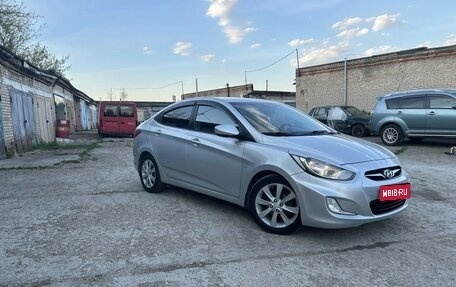 Hyundai Solaris II рестайлинг, 2012 год, 1 150 000 рублей, 1 фотография