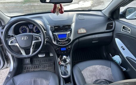 Hyundai Solaris II рестайлинг, 2012 год, 1 150 000 рублей, 9 фотография