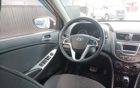 Hyundai Solaris II рестайлинг, 2014 год, 870 000 рублей, 10 фотография