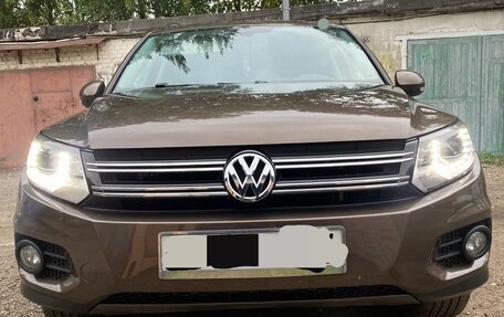 Volkswagen Tiguan I, 2014 год, 1 600 000 рублей, 4 фотография