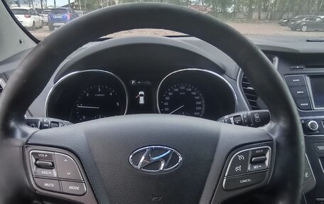 Hyundai Santa Fe III рестайлинг, 2015 год, 2 200 000 рублей, 1 фотография