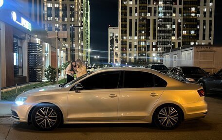 Volkswagen Jetta VI, 2016 год, 1 100 000 рублей, 6 фотография