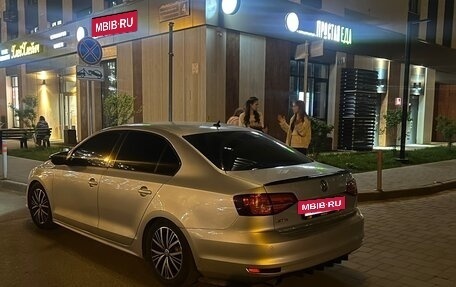 Volkswagen Jetta VI, 2016 год, 1 100 000 рублей, 5 фотография