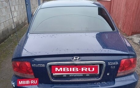 Hyundai Sonata IV рестайлинг, 2005 год, 360 000 рублей, 5 фотография