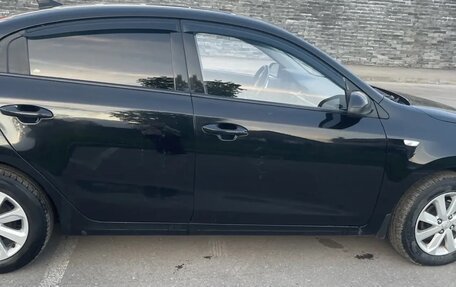 KIA Rio IV, 2017 год, 895 000 рублей, 4 фотография