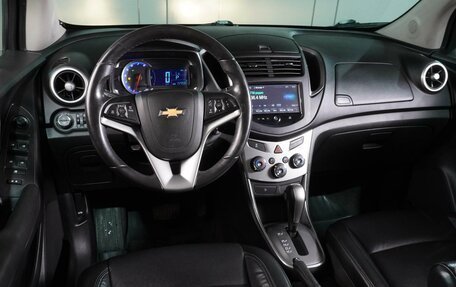 Chevrolet Tracker III, 2015 год, 1 149 000 рублей, 6 фотография