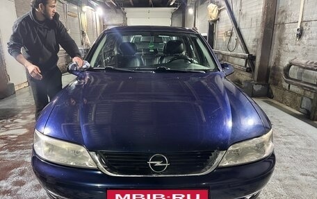 Opel Vectra B рестайлинг, 1999 год, 220 000 рублей, 6 фотография