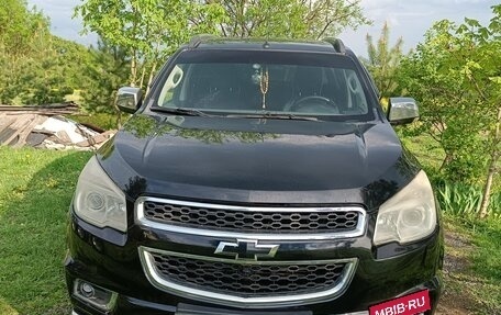 Chevrolet TrailBlazer II, 2014 год, 1 398 000 рублей, 2 фотография