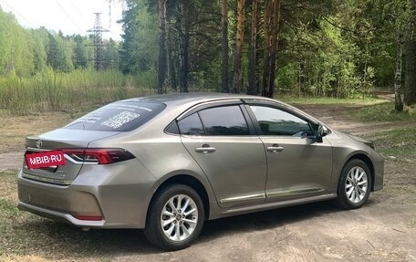 Toyota Corolla, 2021 год, 1 750 000 рублей, 4 фотография