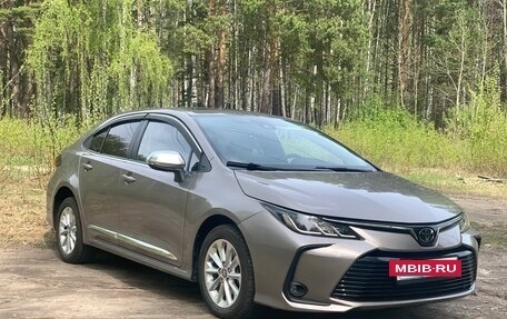 Toyota Corolla, 2021 год, 1 750 000 рублей, 5 фотография