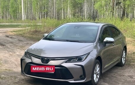 Toyota Corolla, 2021 год, 1 750 000 рублей, 2 фотография
