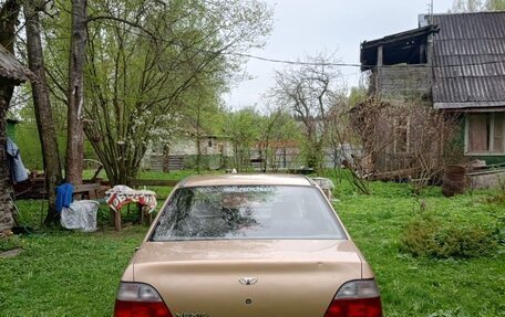 Daewoo Nexia I рестайлинг, 2002 год, 120 000 рублей, 4 фотография