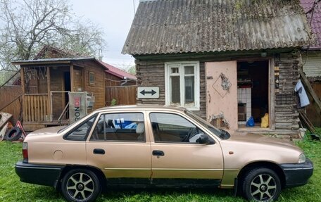 Daewoo Nexia I рестайлинг, 2002 год, 120 000 рублей, 6 фотография