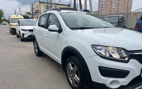 Renault Sandero II рестайлинг, 2018 год, 1 700 000 рублей, 3 фотография