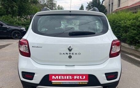 Renault Sandero II рестайлинг, 2018 год, 1 700 000 рублей, 6 фотография