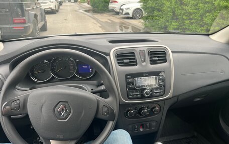 Renault Sandero II рестайлинг, 2018 год, 1 700 000 рублей, 8 фотография