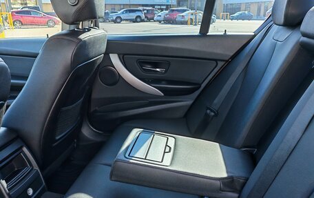 BMW 3 серия, 2013 год, 1 300 000 рублей, 12 фотография