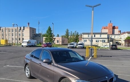 BMW 3 серия, 2013 год, 1 300 000 рублей, 9 фотография