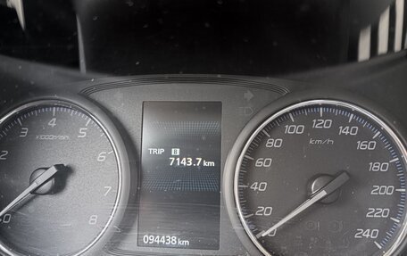 Mitsubishi Outlander III рестайлинг 3, 2021 год, 2 495 000 рублей, 5 фотография