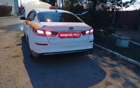 KIA Optima IV, 2019 год, 970 000 рублей, 16 фотография