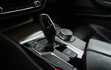 BMW 5 серия, 2019 год, 3 099 055 рублей, 18 фотография