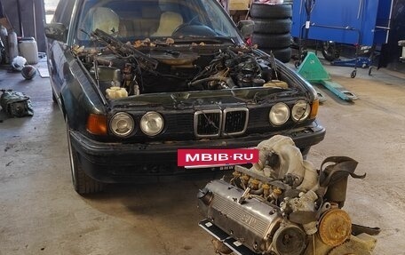 BMW 7 серия, 1989 год, 300 000 рублей, 2 фотография