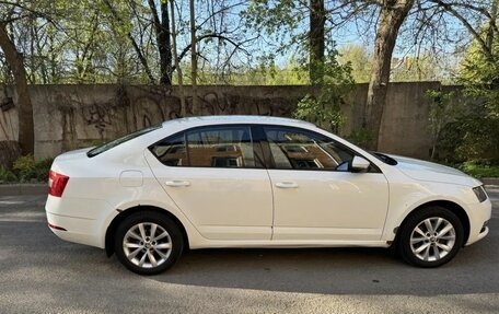 Skoda Octavia, 2017 год, 950 000 рублей, 2 фотография