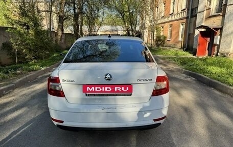 Skoda Octavia, 2017 год, 950 000 рублей, 4 фотография