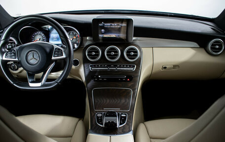 Mercedes-Benz C-Класс, 2017 год, 2 995 000 рублей, 11 фотография