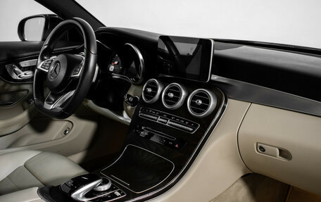 Mercedes-Benz C-Класс, 2017 год, 2 995 000 рублей, 10 фотография