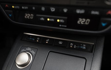 Lexus ES VII, 2015 год, 2 550 000 рублей, 19 фотография