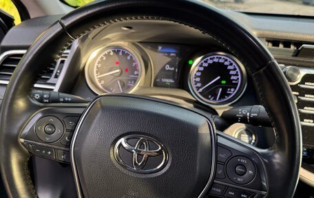 Toyota Camry, 2018 год, 2 730 000 рублей, 2 фотография
