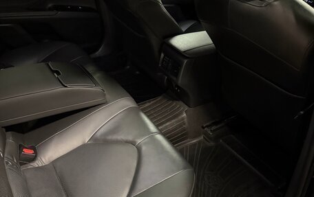 Toyota Camry, 2018 год, 2 730 000 рублей, 21 фотография